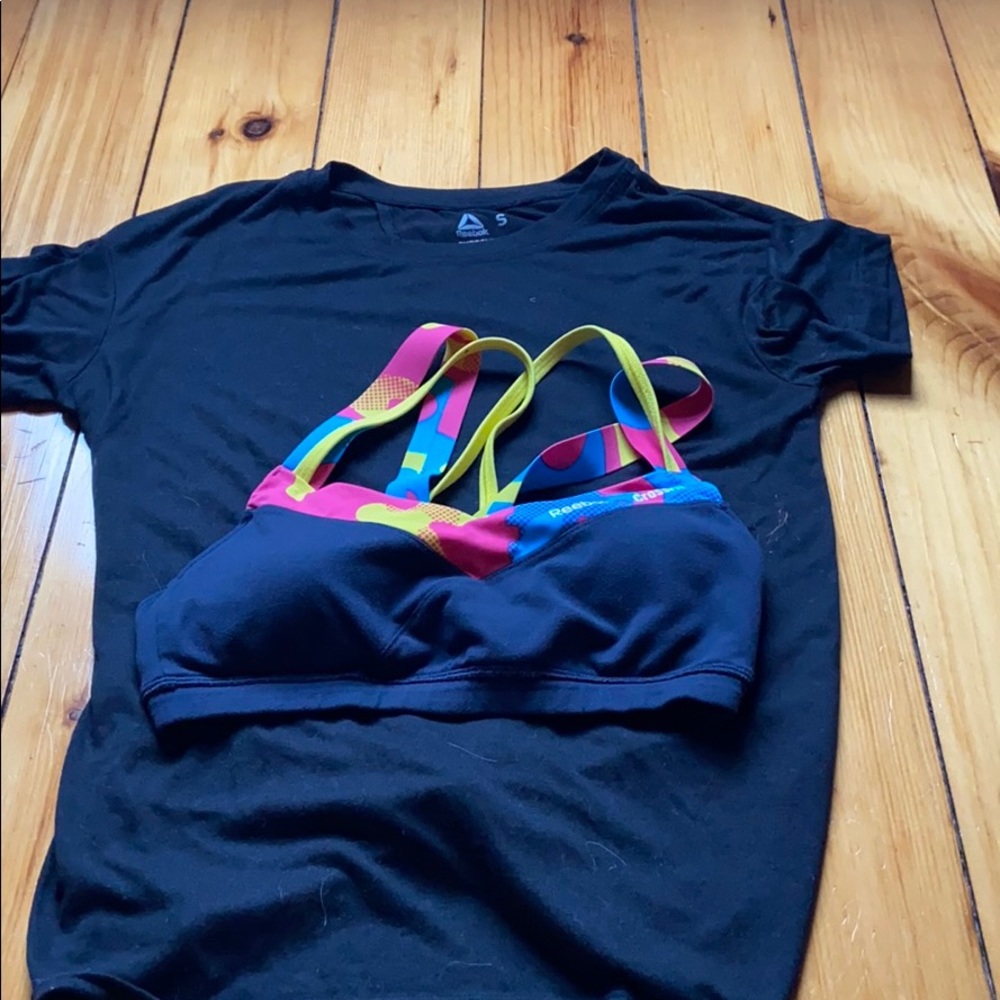Reebok sports bra and tee combo size small